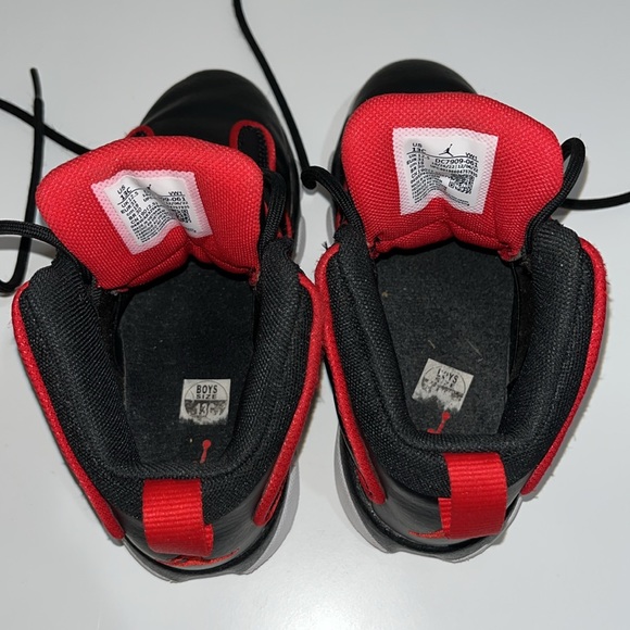 Jordan Pro Strong Leather Sneakers - Picture 7 of 8